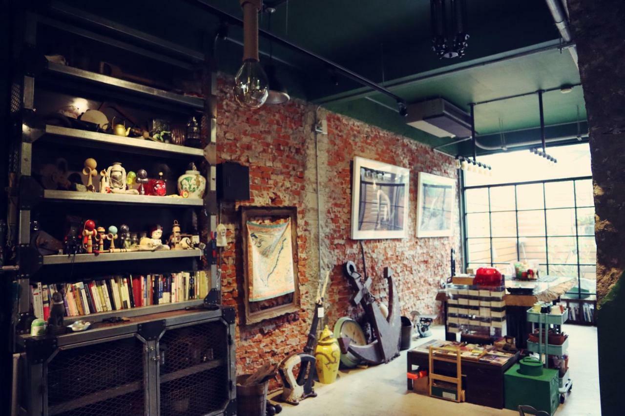 Travel Charger Hostel Hualien City Exterior photo