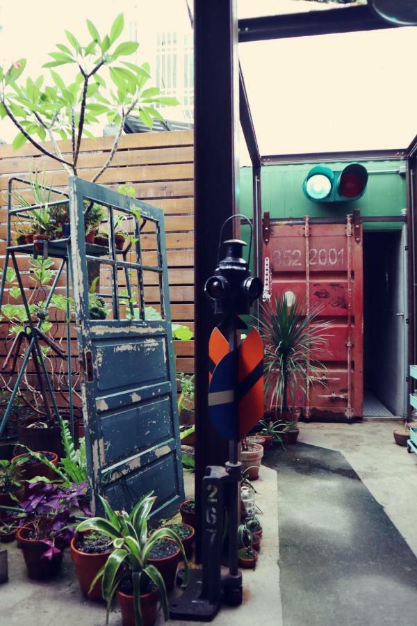 Travel Charger Hostel Hualien City Exterior photo